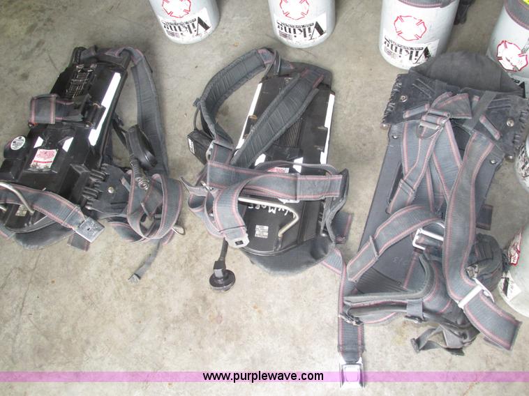 image for item AV9148 (9) Viking SCBA backpacks and accessories
