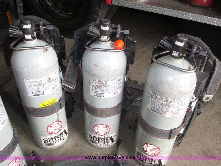 image for item AV9148 (9) Viking SCBA backpacks and accessories