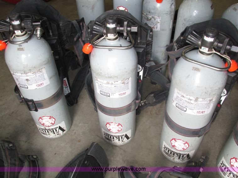 image for item AV9148 (9) Viking SCBA backpacks and accessories