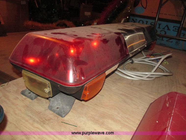image for item AV9149 Street Hawk red and blue light bars