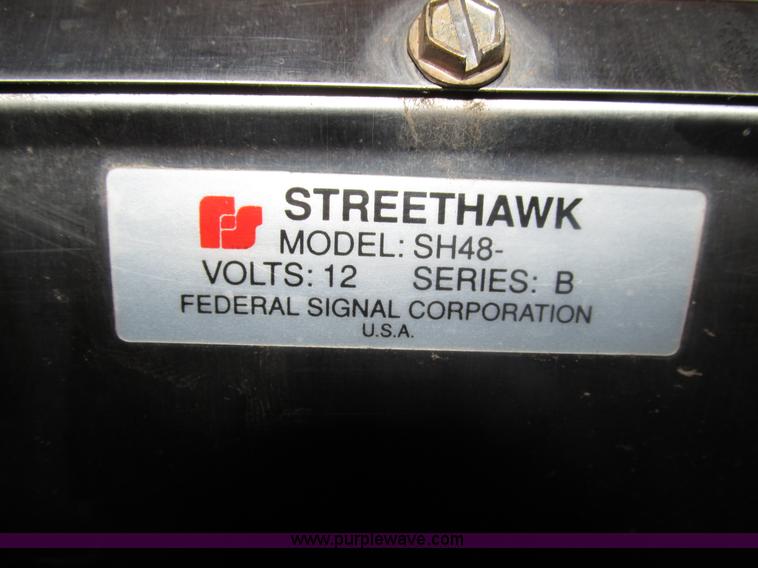 image for item AV9149 Street Hawk red and blue light bars