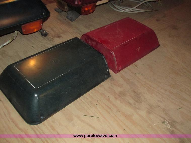 image for item AV9149 Street Hawk red and blue light bars