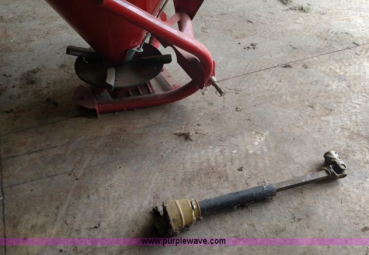 image for item BC9204 Fertilizer spreader