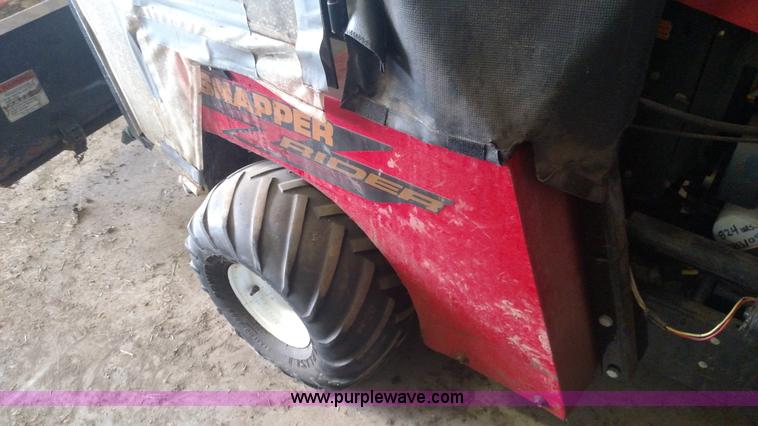 image for item BC9205 Snapper Z-Rider lawn mower