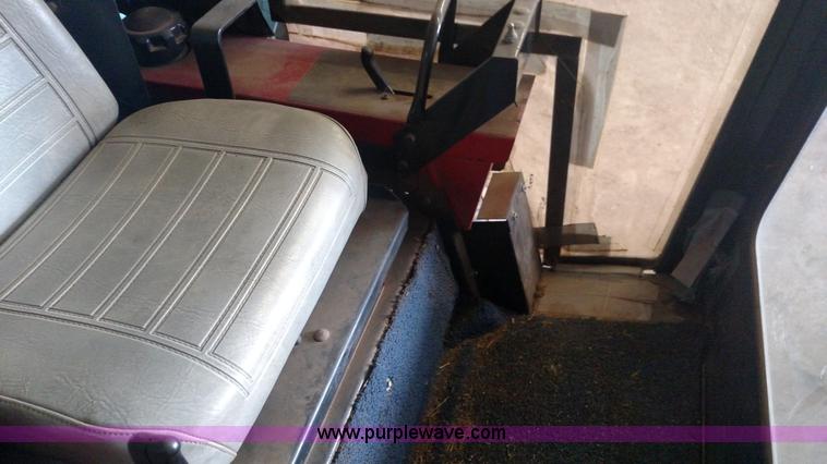 image for item BC9205 Snapper Z-Rider lawn mower