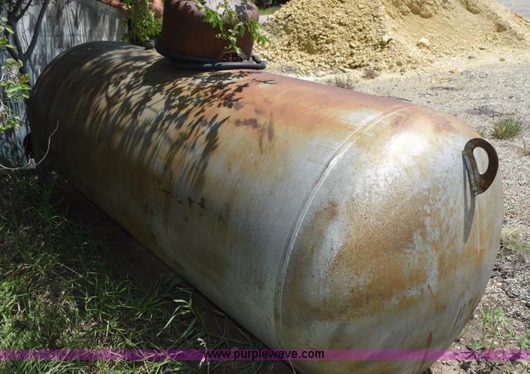 image for item BI9312 Trinity steel propane tank