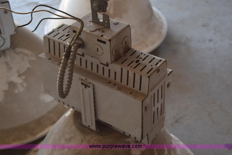 image for item BI9315 (4) Metalarc lights