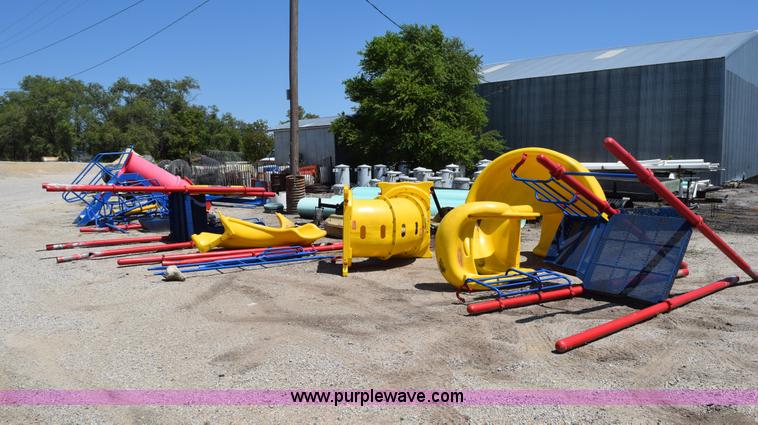 image for item BI9318 Playground equipment