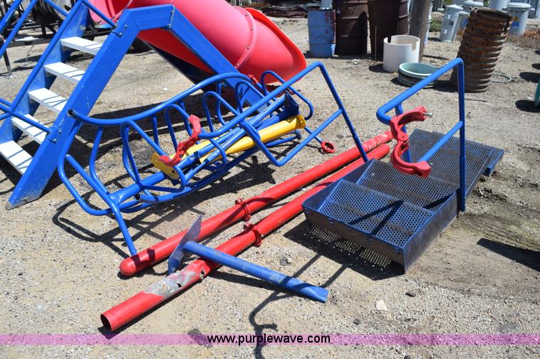 image for item BI9318 Playground equipment
