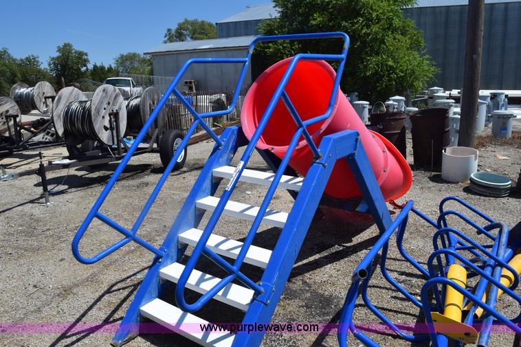 image for item BI9318 Playground equipment