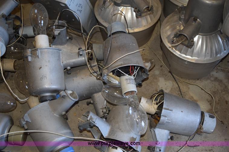 image for item BI9323 (100) street lights