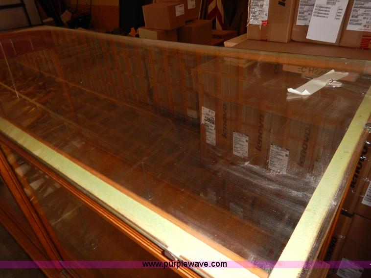 image for item BM9282 Display case