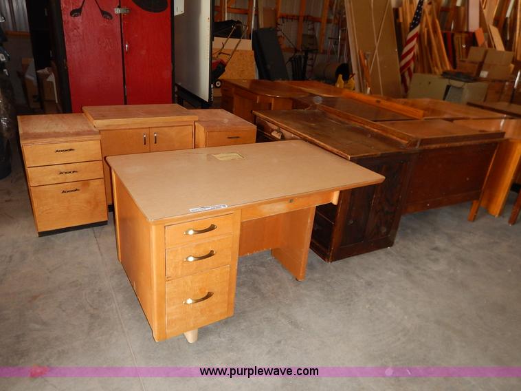 image for item BM9286 Assorted furniture