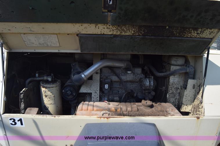 image for item BN9848 Ingersoll Rand 185 air compressor