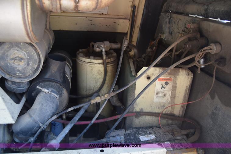 image for item BN9848 Ingersoll Rand 185 air compressor