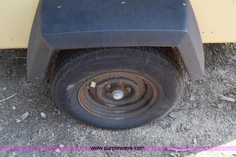 image for item BN9848 Ingersoll Rand 185 air compressor