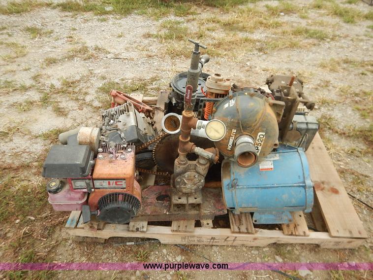 image for item BO9835 Assorted equipment