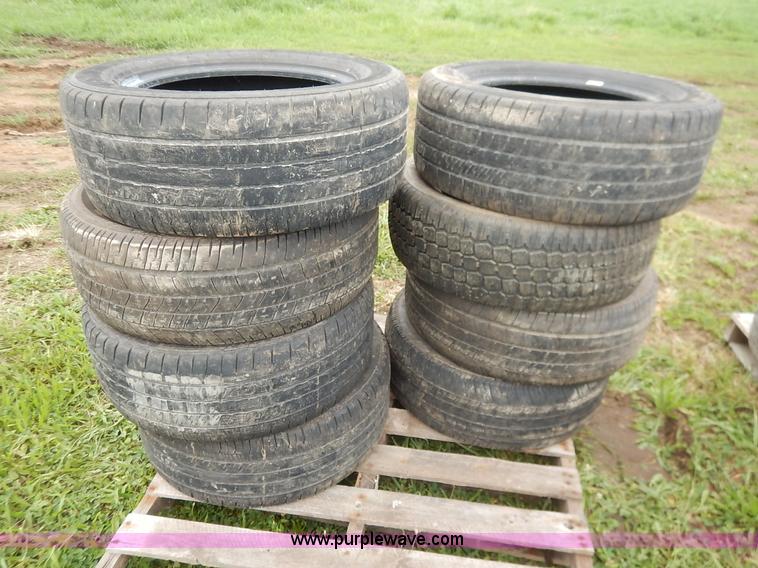 image for item BO9837 (14) 225/60R16 tires