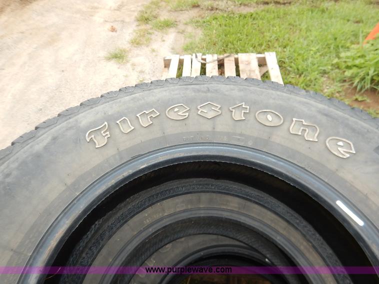 image for item BO9845 (4) Firestone 275/70R18 tires
