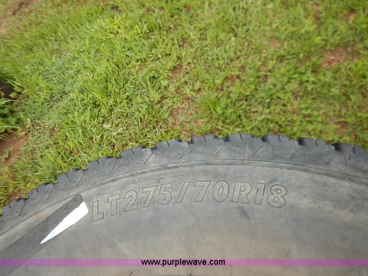 image for item BO9845 (4) Firestone 275/70R18 tires