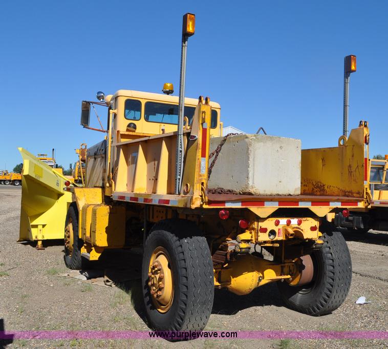 image for item F2491 1982 Oshkosh WT2206 remanufactured dump truck