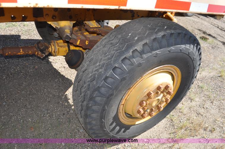 image for item F2491 1982 Oshkosh WT2206 remanufactured dump truck