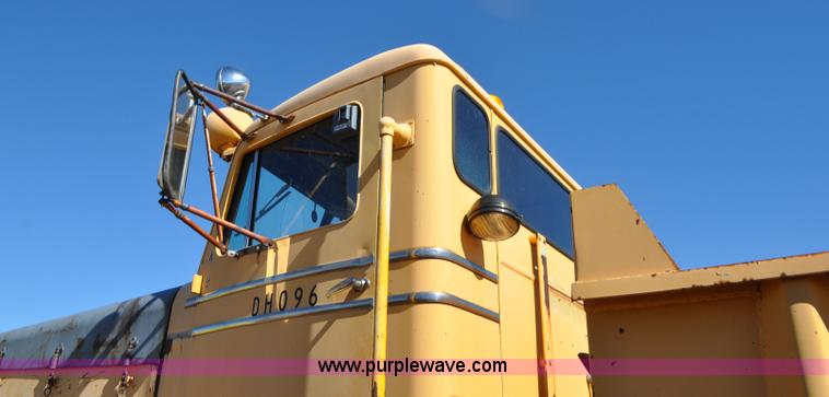 image for item F2491 1982 Oshkosh WT2206 remanufactured dump truck