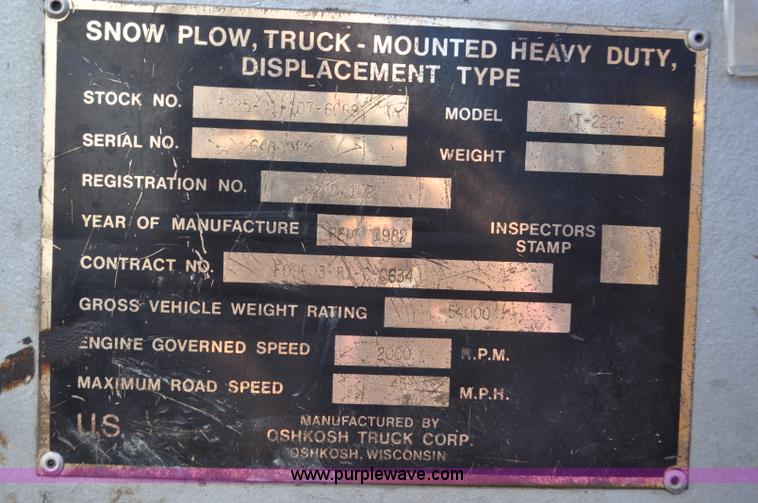 image for item F2491 1982 Oshkosh WT2206 remanufactured dump truck