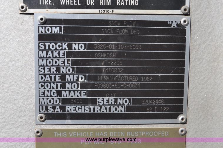 image for item F2491 1982 Oshkosh WT2206 remanufactured dump truck