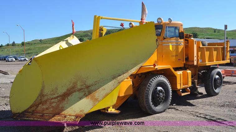 image for item F2492 1980 Oshkosh WT2206 remanufactured dump truck