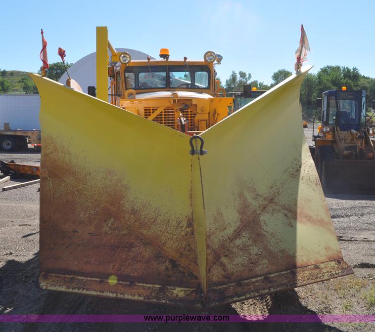 image for item F2492 1980 Oshkosh WT2206 remanufactured dump truck