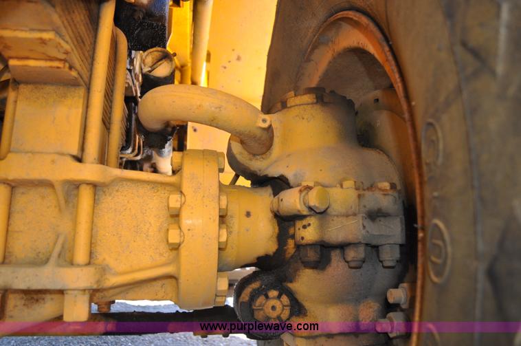 image for item F2492 1980 Oshkosh WT2206 remanufactured dump truck