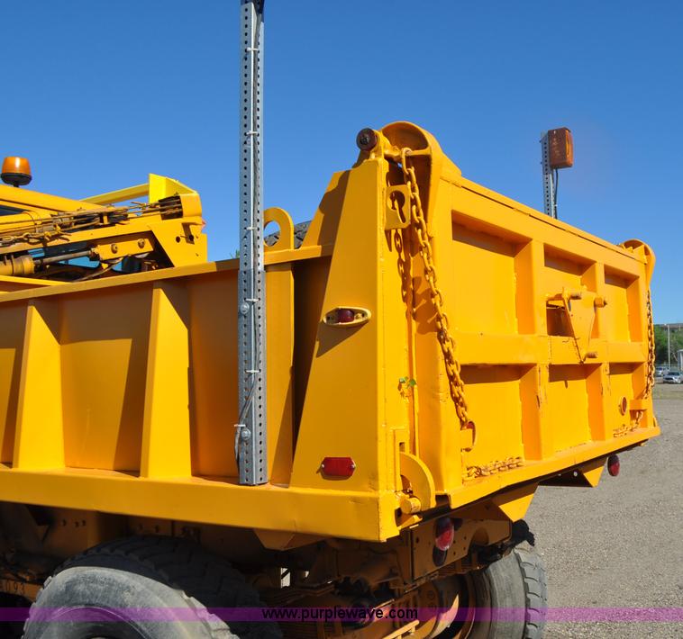 image for item F2492 1980 Oshkosh WT2206 remanufactured dump truck