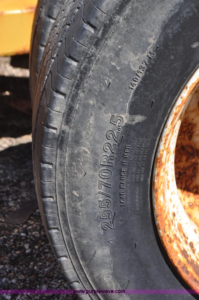 image for item F2495 2006 Swift sand/salt mixing conveyor