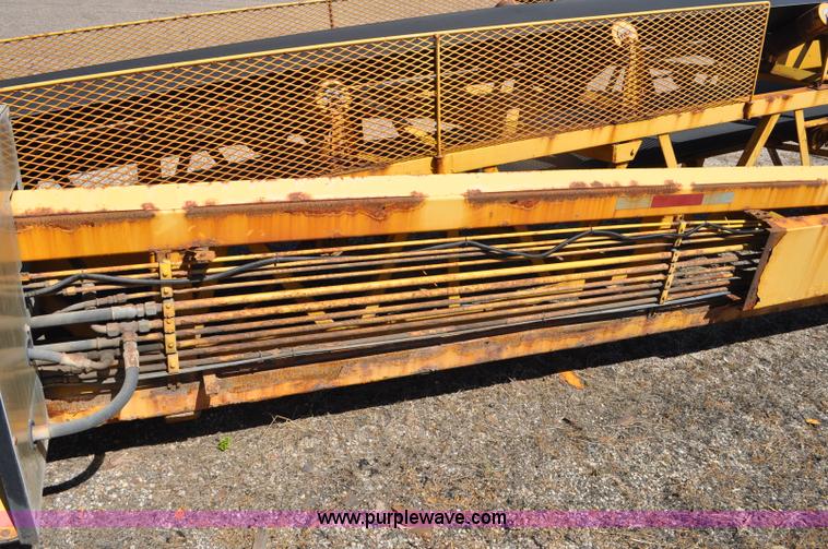 image for item F2495 2006 Swift sand/salt mixing conveyor