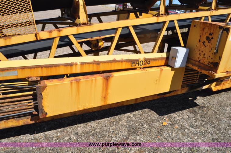 image for item F2495 2006 Swift sand/salt mixing conveyor