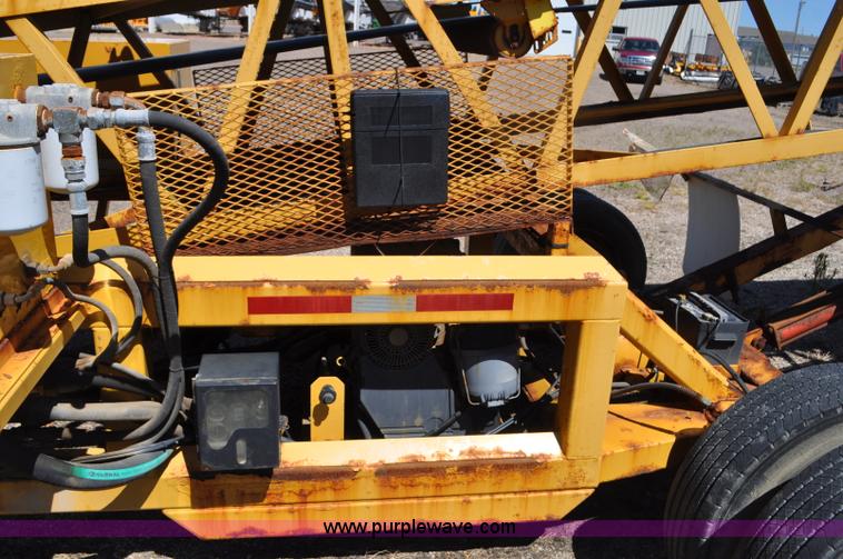 image for item F2495 2006 Swift sand/salt mixing conveyor