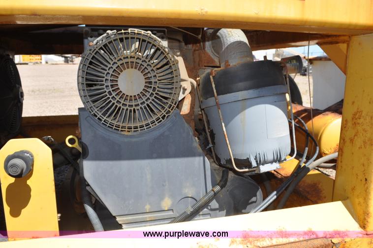 image for item F2495 2006 Swift sand/salt mixing conveyor