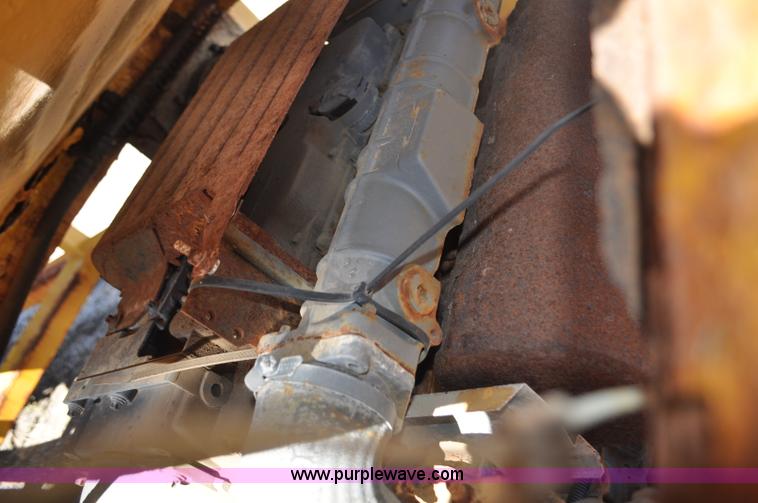 image for item F2495 2006 Swift sand/salt mixing conveyor