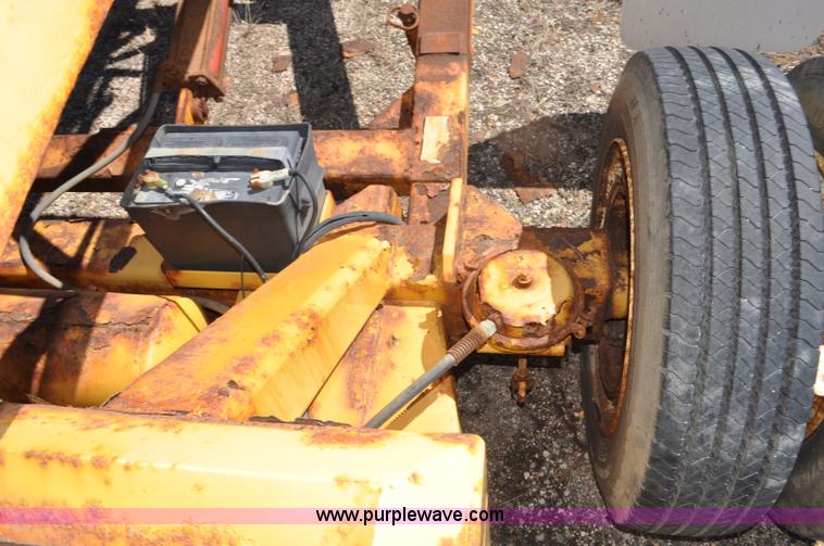 image for item F2495 2006 Swift sand/salt mixing conveyor