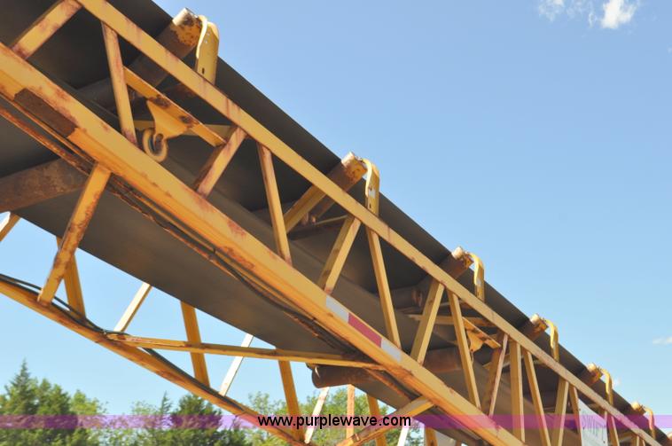 image for item F2495 2006 Swift sand/salt mixing conveyor