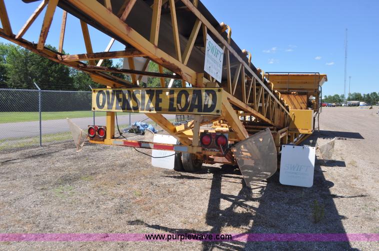 image for item F2495 2006 Swift sand/salt mixing conveyor