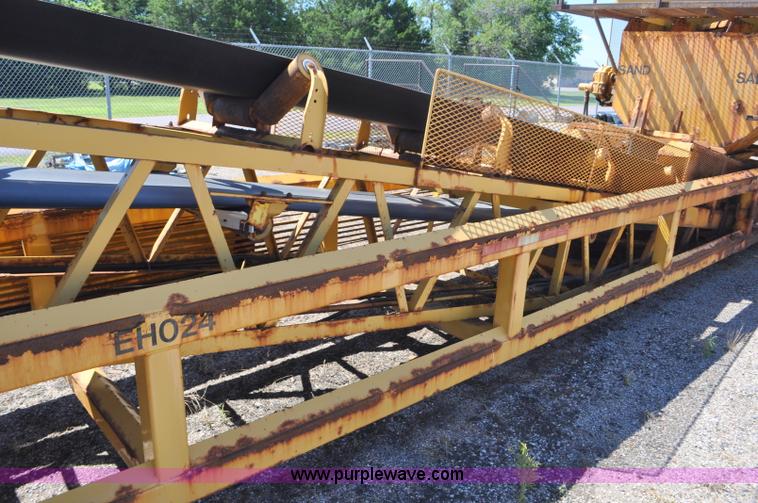 image for item F2495 2006 Swift sand/salt mixing conveyor
