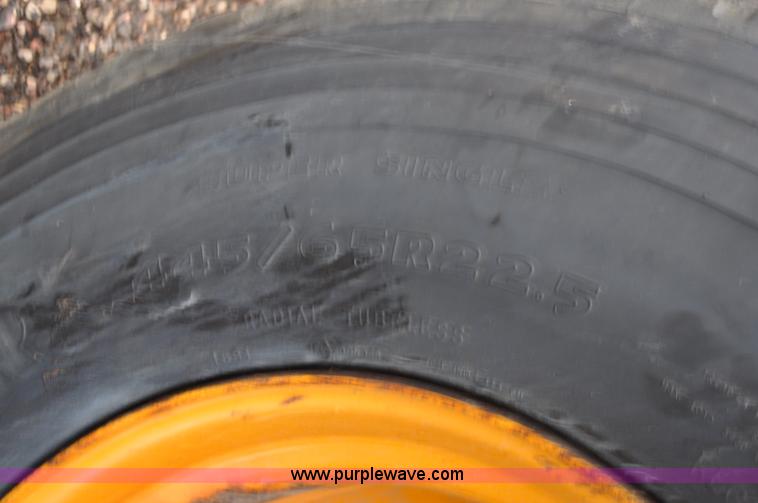 image for item F2497 1990 Oshkosh PA-2526-1 dump truck