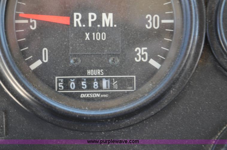 image for item F2497 1990 Oshkosh PA-2526-1 dump truck