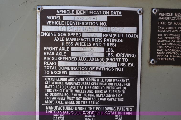 image for item F2497 1990 Oshkosh PA-2526-1 dump truck