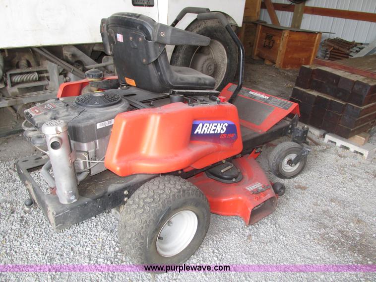image for item H4517 Ariens EZR1540 lawn mower