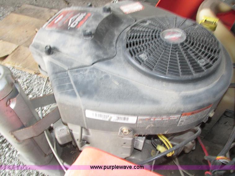 image for item H4517 Ariens EZR1540 lawn mower