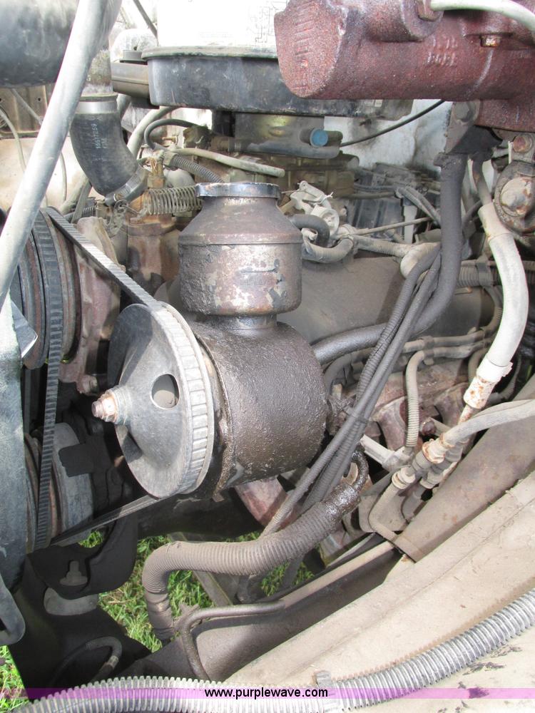 image for item H4520 1989 Chevrolet C60 Custom Deluxe dump flatbed truck