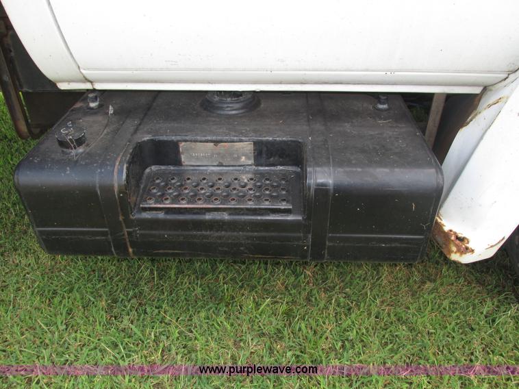 image for item H4520 1989 Chevrolet C60 Custom Deluxe dump flatbed truck